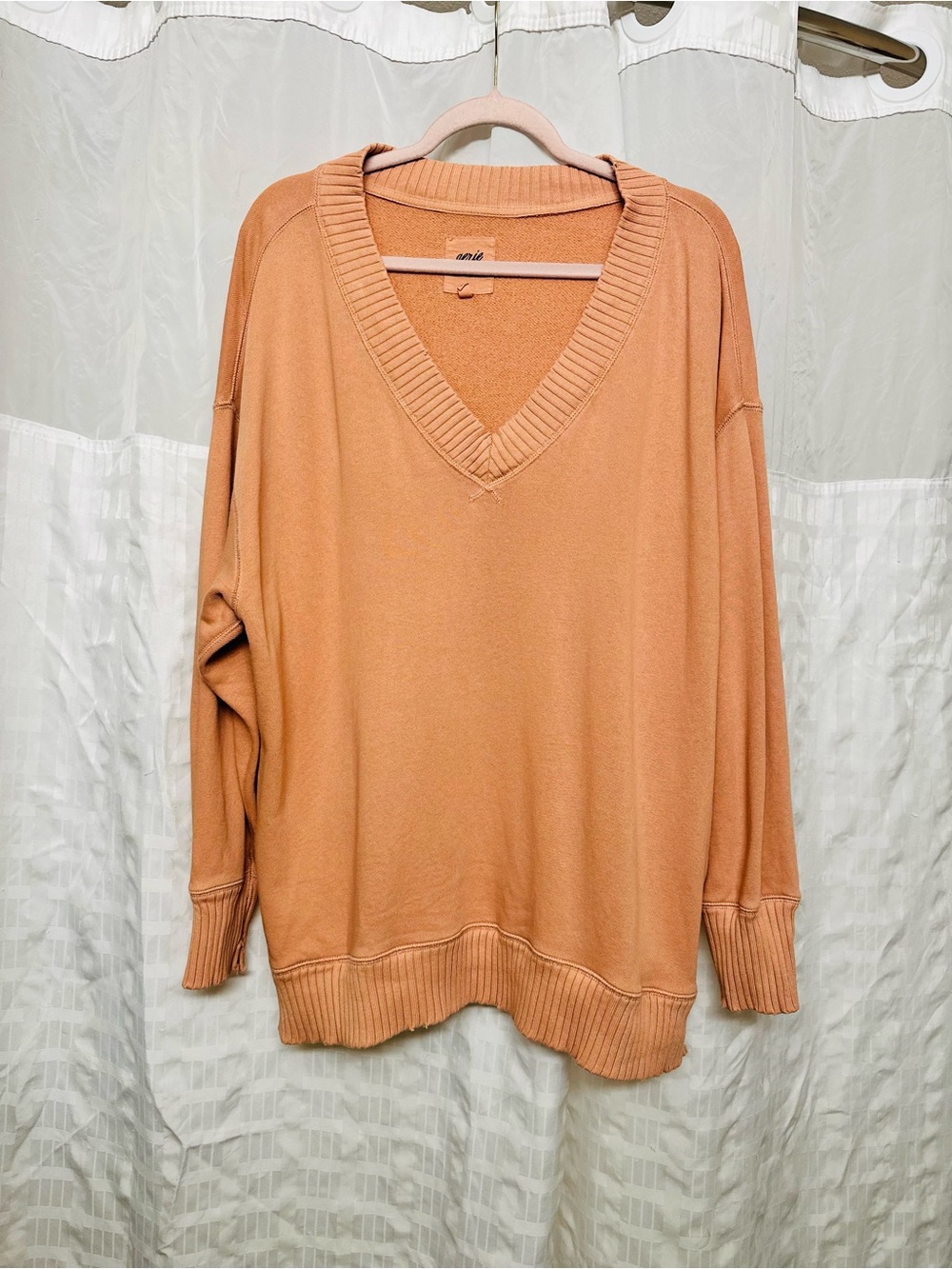 Aerie Oversized V Neck Light Peach Pullover Sweatshirt S M
